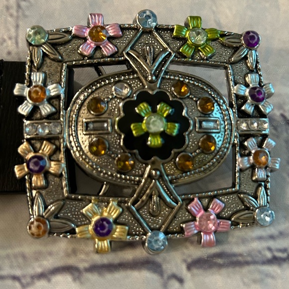 EMBELLISHED RHINESTONE COLORFUL BUCKLE OB BLACK LEATHER BELT WOMENS SIZE LARGE - Picture 3 of 10